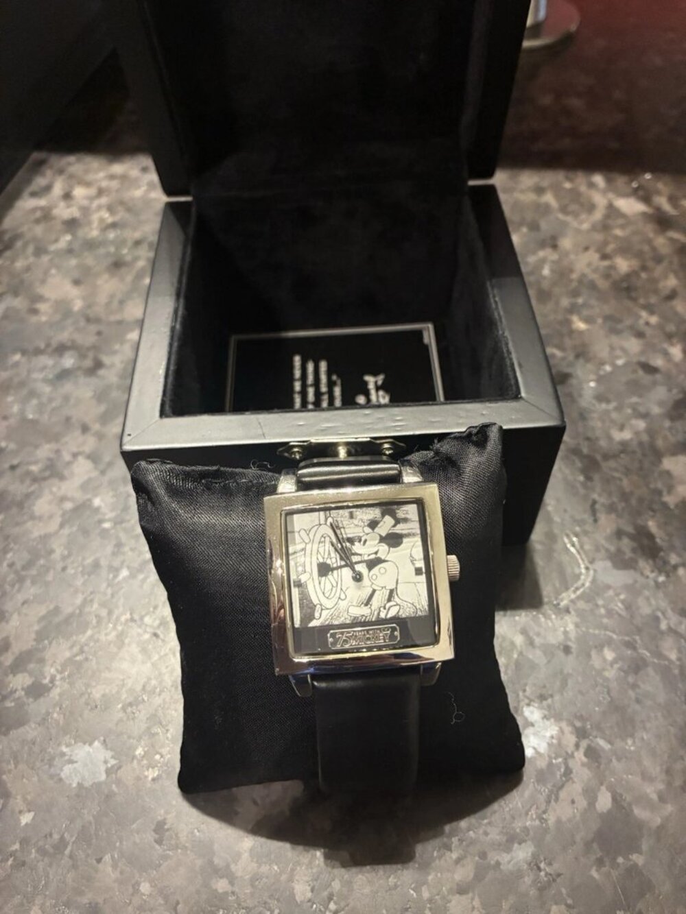 STEAMBOAT WILLIE WATCH - 75 years WITH Mickey Mouse mint in box